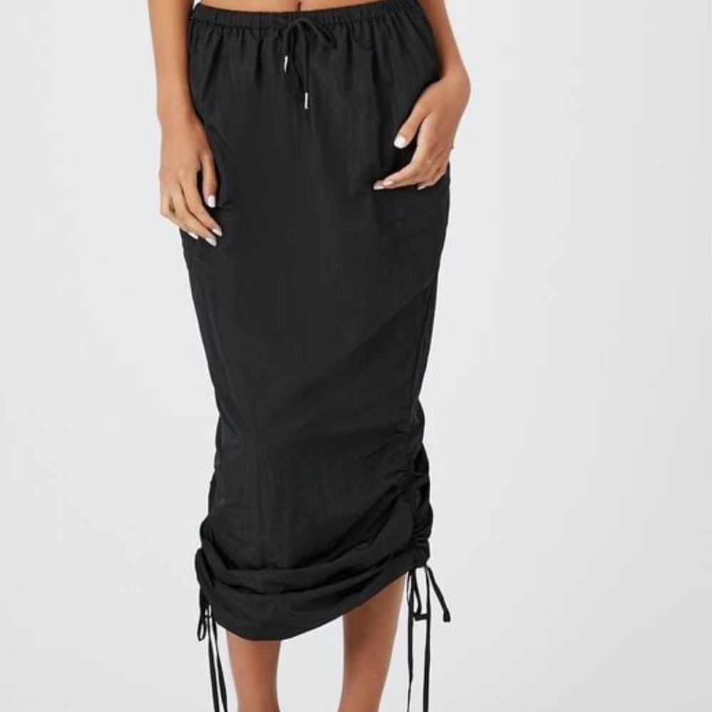 F21 Cargo Midi Skirt